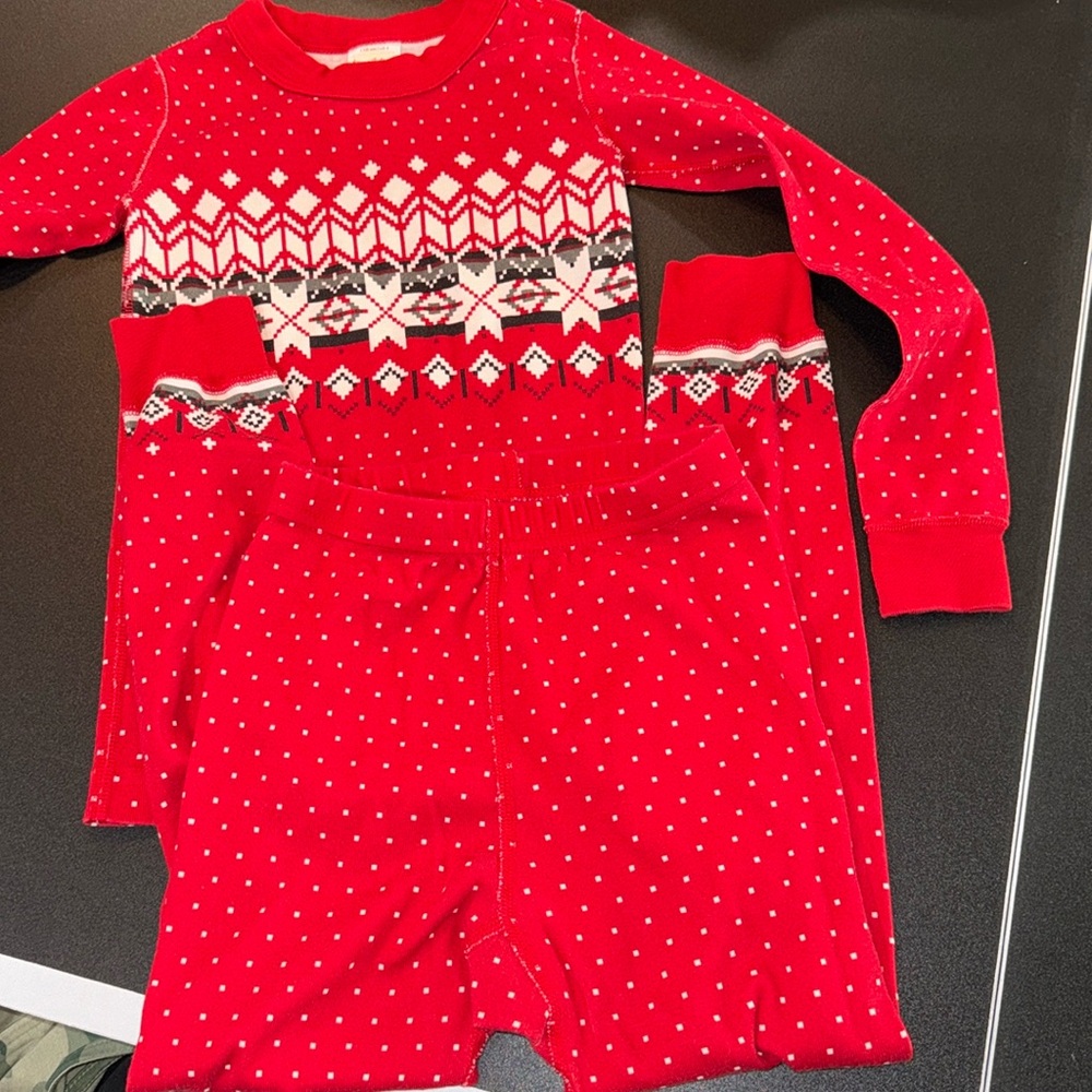 Hanna Andersson long sleeve pjs